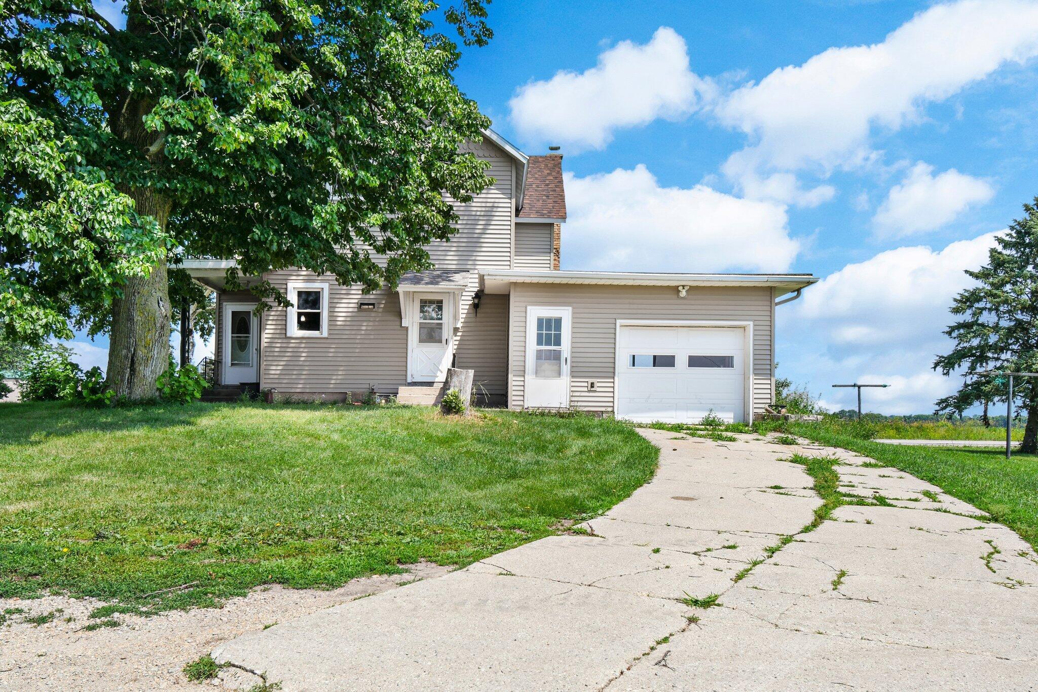 Property Photo: N3688 County Road Bb - WI 53925
