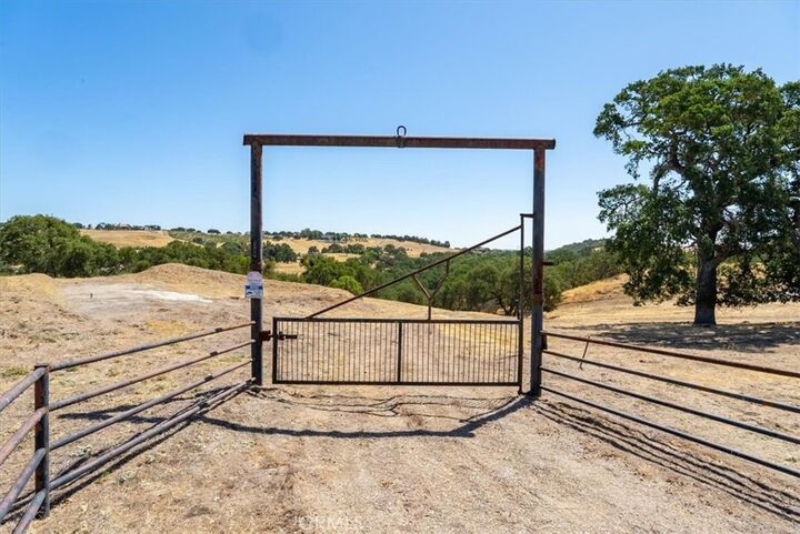 Property Photo: 1700 South River Road CA 93446