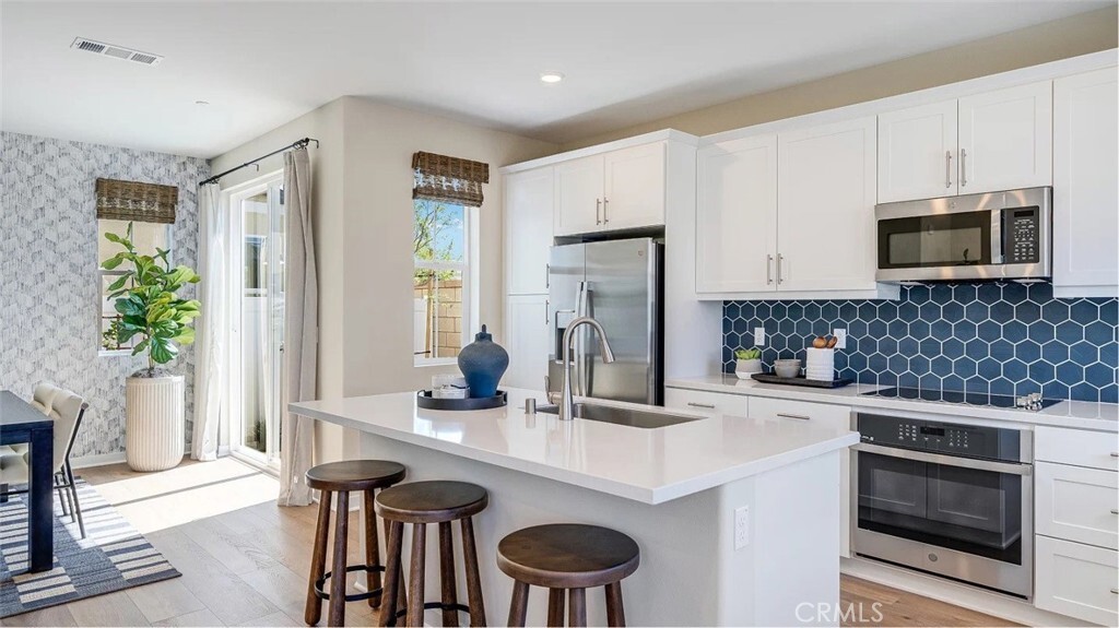 Property Photo:  2561 E Hyde Paseo  CA 91762 