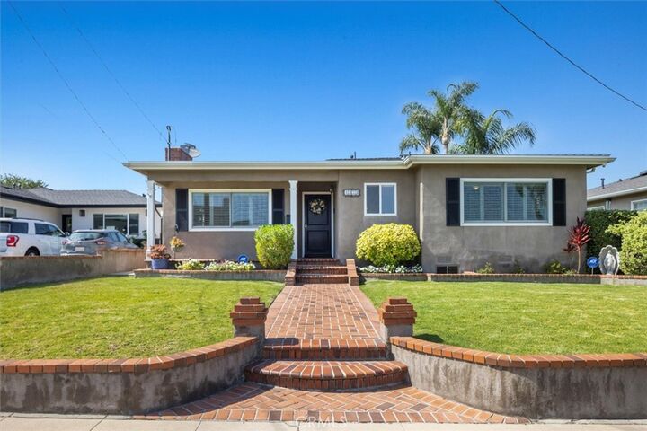 Property Photo: 1372 W Sepulveda Street CA 90732