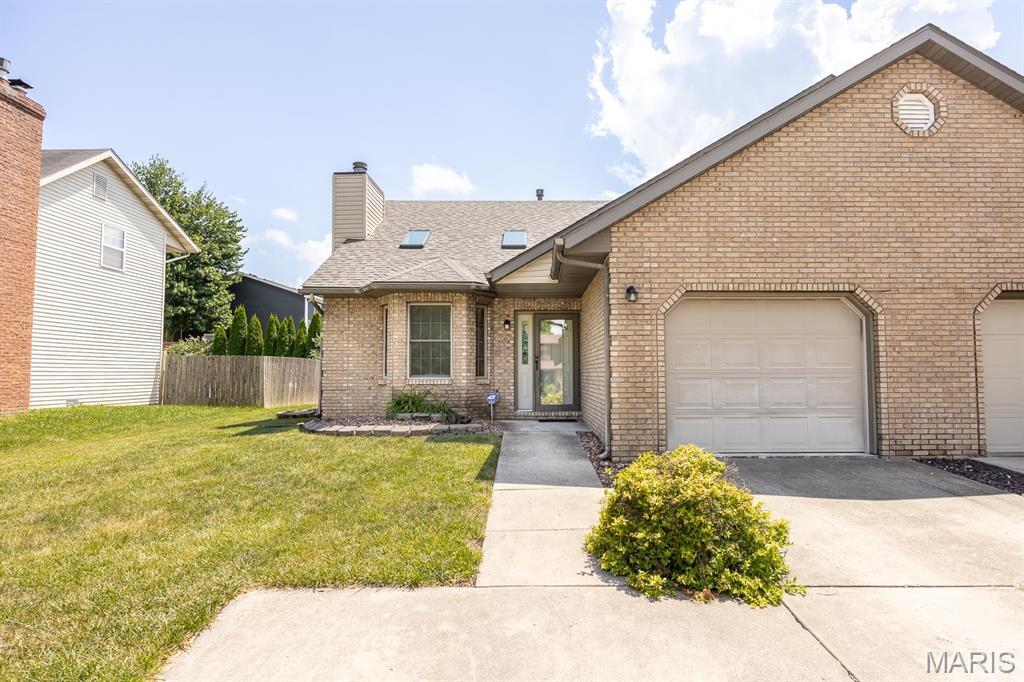 Property Photo: 2210 Greenfield Drive IL 62221