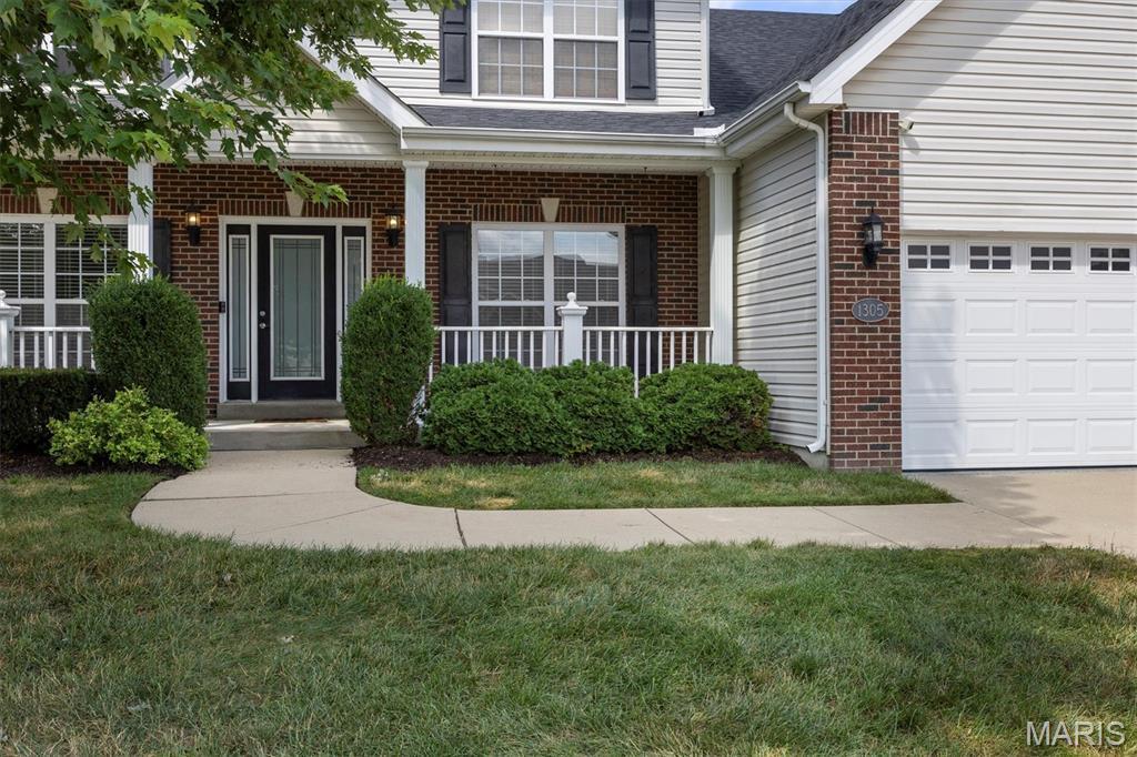 Property Photo: 1305 Monarch Lake Lane IL 62221