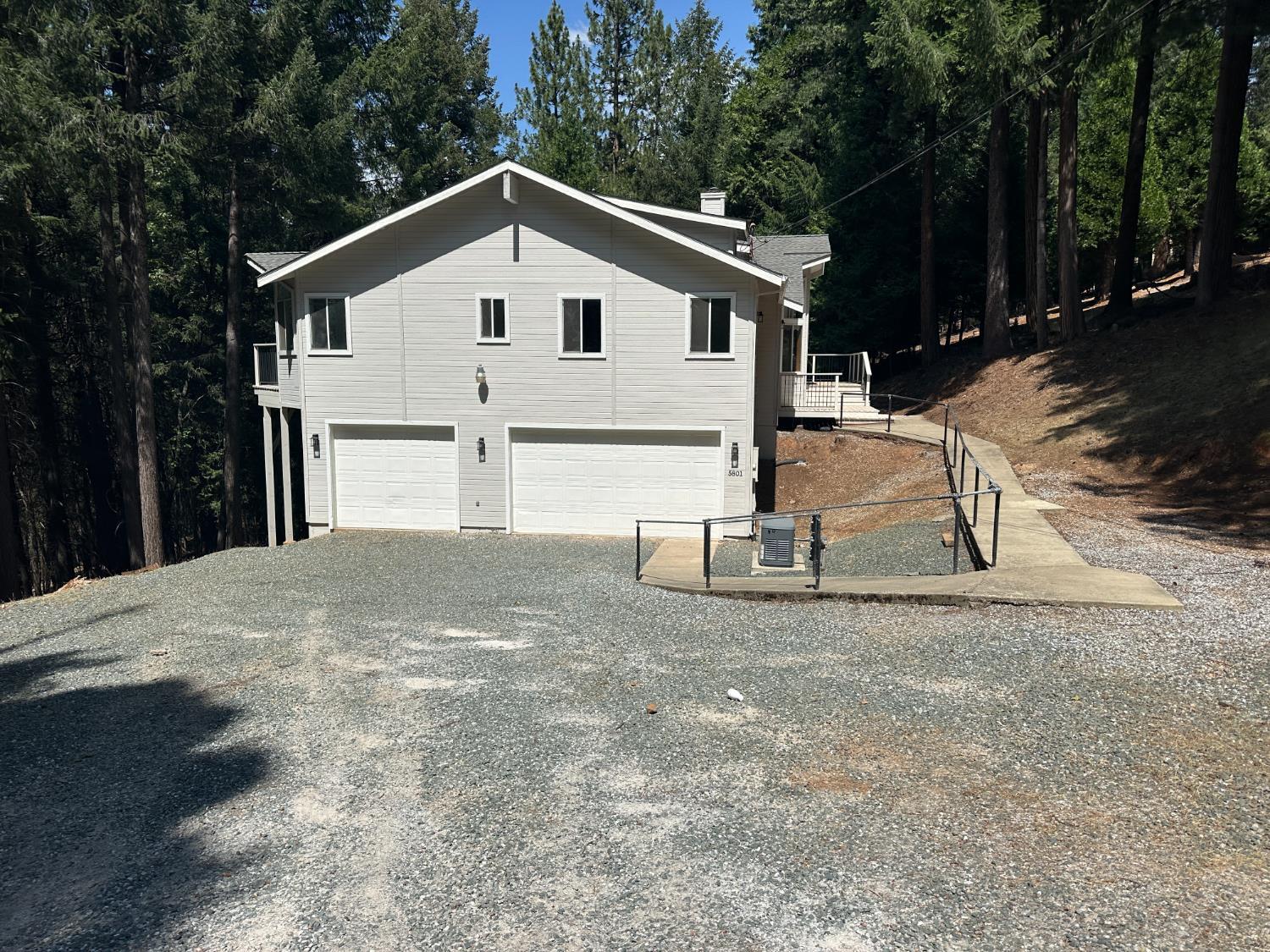 Property Photo: 5801 Lupin Lane CA 95726