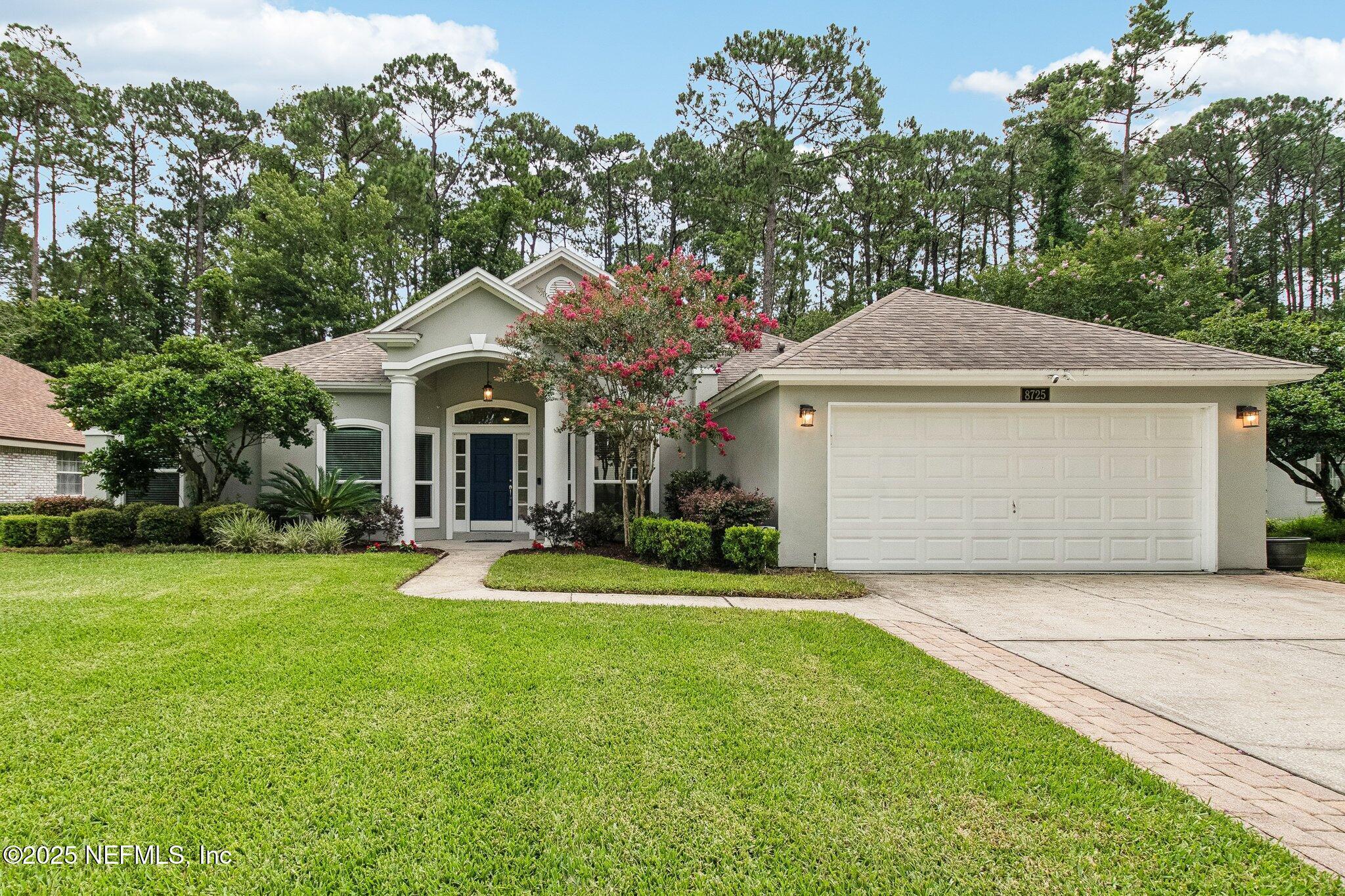 Property Photo:  8725 Southern Glen Drive  FL 32256 