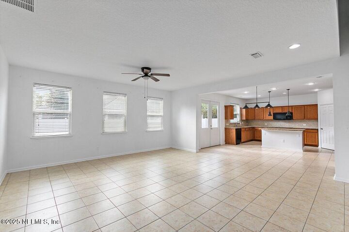 Property Photo:  1415 Lantern Light Trail  FL 32068