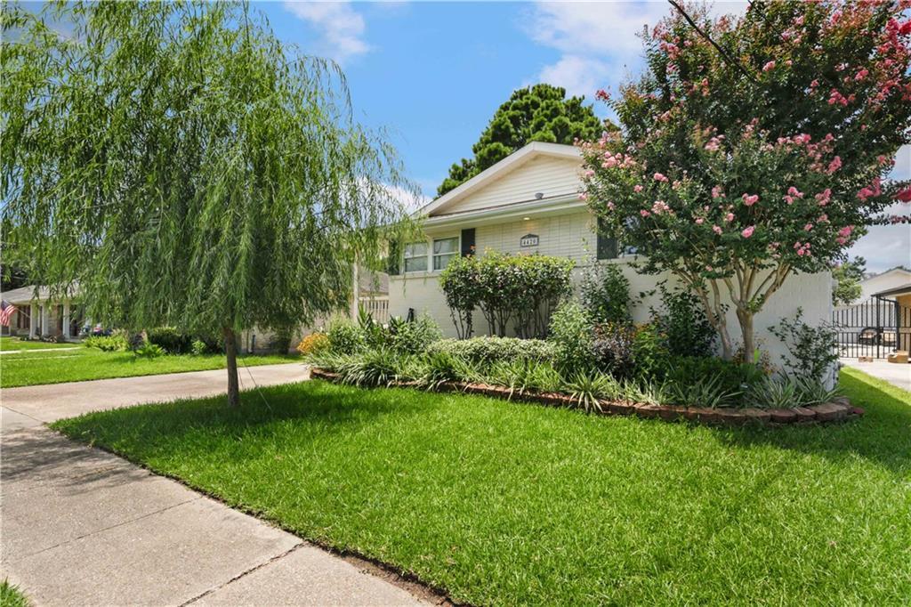 Property Photo: 4420 Taft Parkway LA 70002