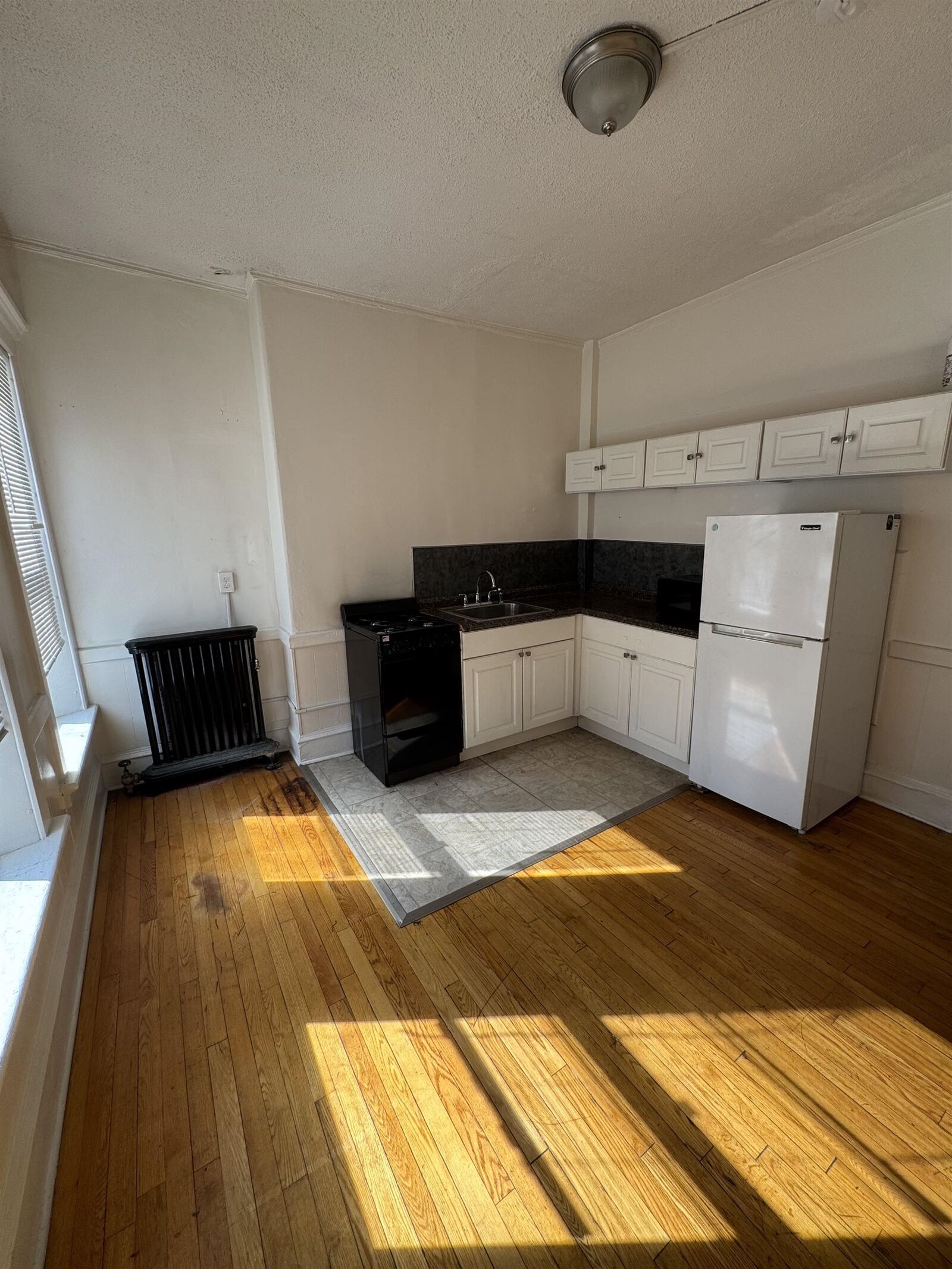 Property Photo:  11 Court Street  NH 03431 