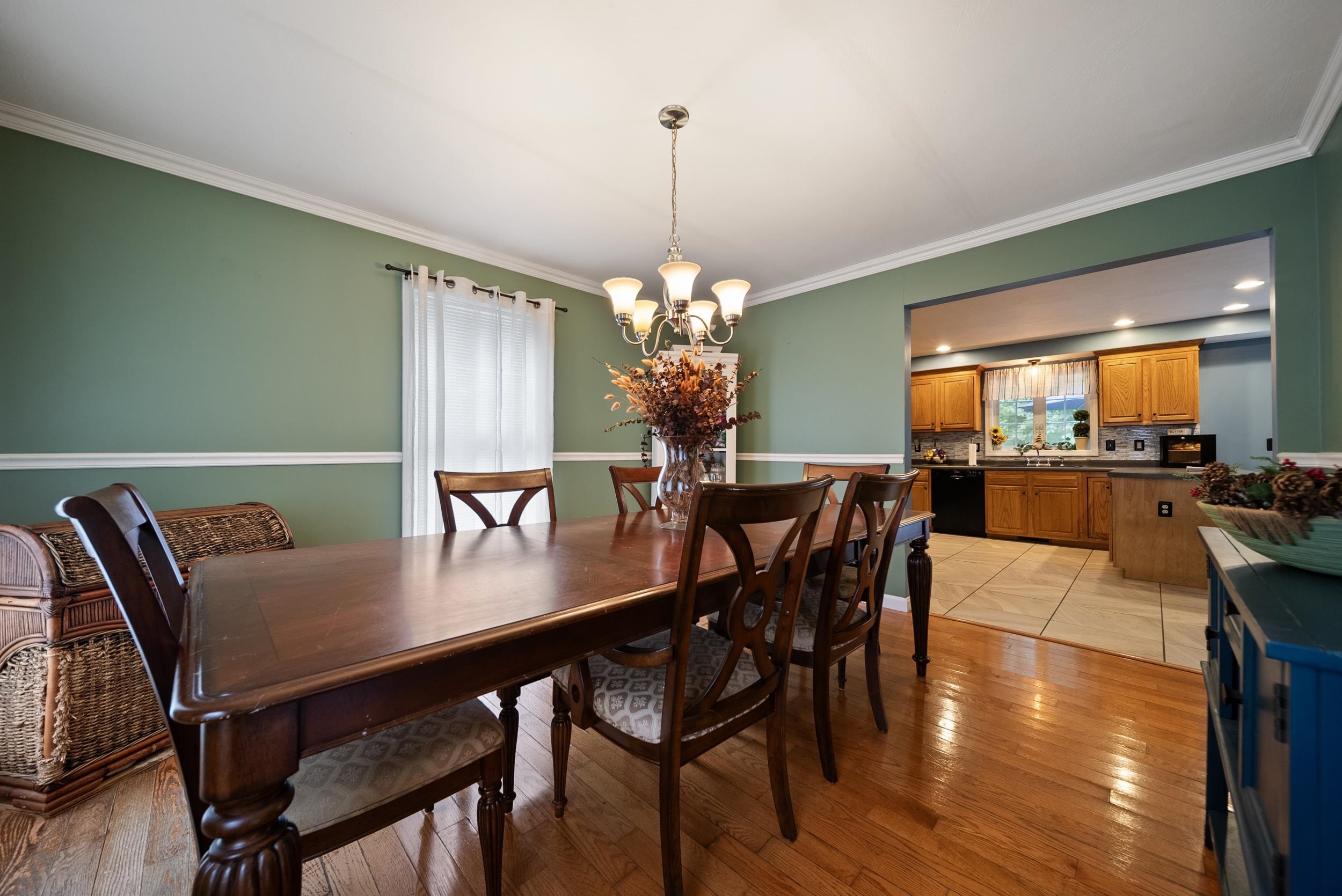 Property Photo: 2 Cardinal Circle NH 03038