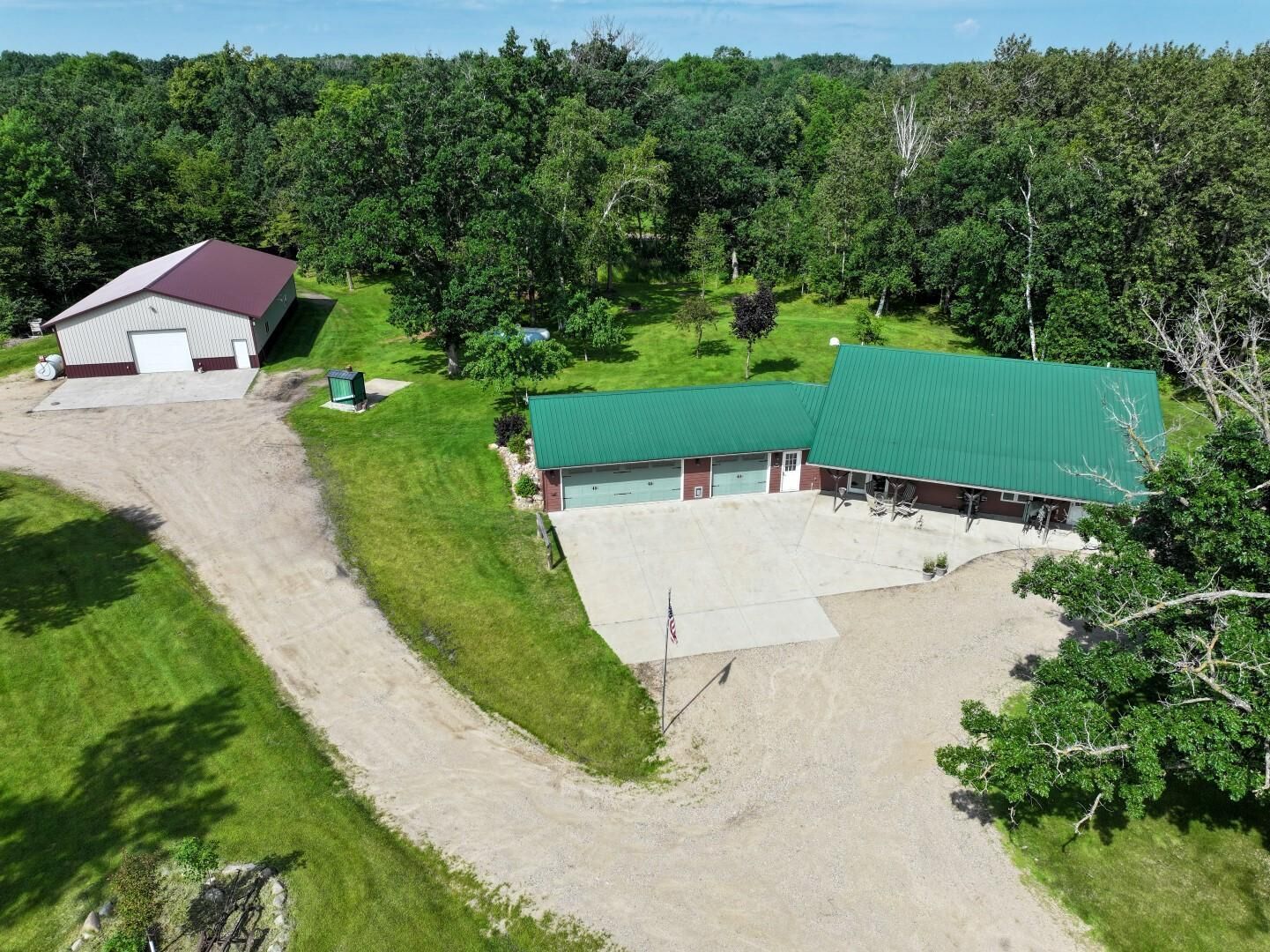 Property Photo:  14100 Iris Road NE  MN 56446 