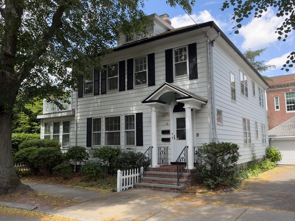 Property Photo: 3 Saltonstall Pkwy MA 01970