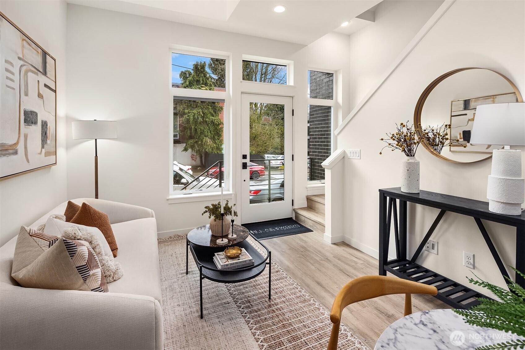 Property Photo: 1024 E John Street WA 98102