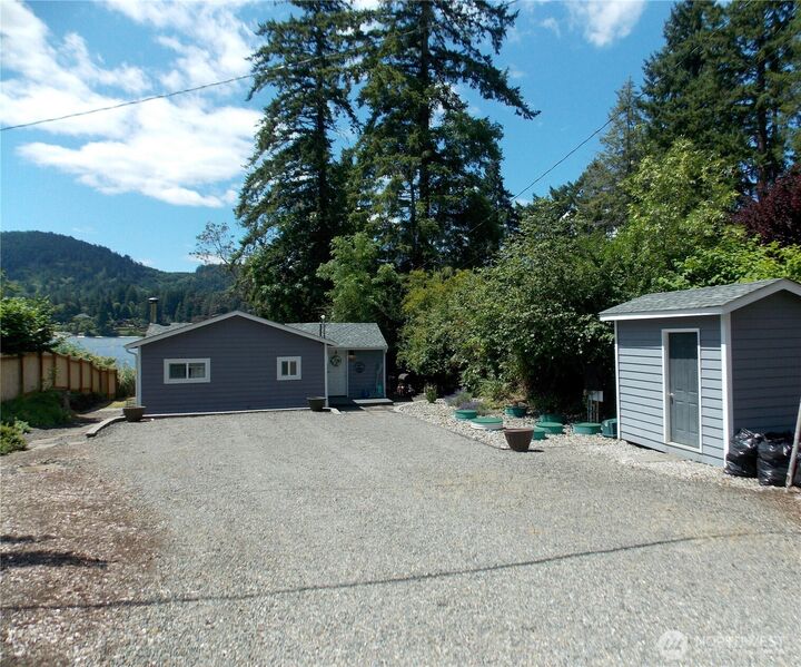 Property Photo: 3223 Aspinwall Road NW WA 98502