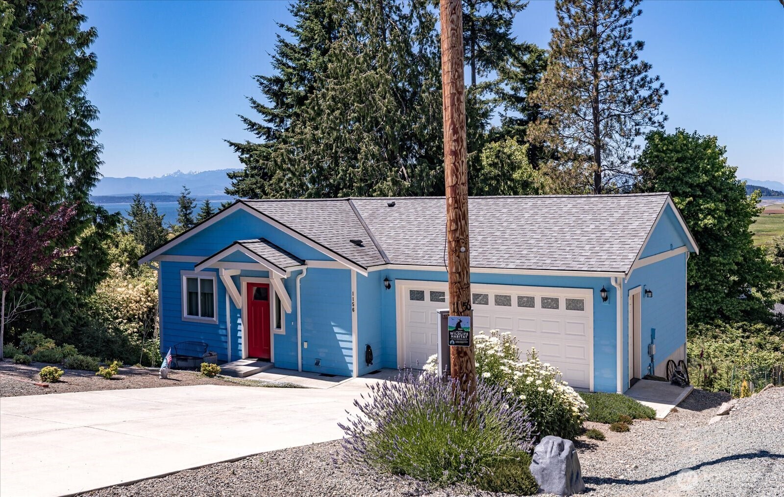 Property Photo: 1156 Halsey Avenue WA 98239