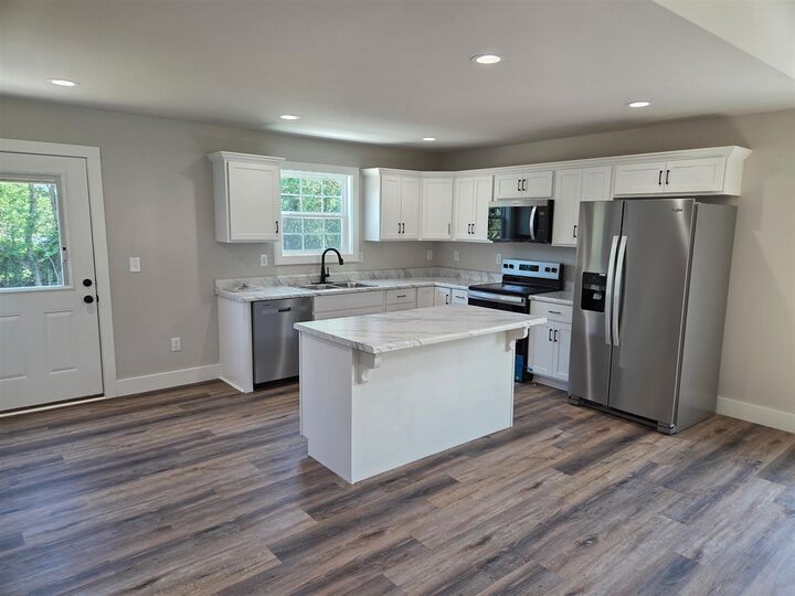 Property Photo:  245 Peterson Avenue  KY 42206 