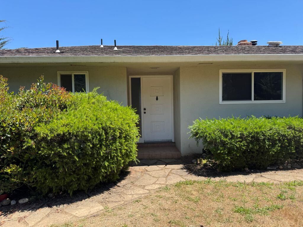 Property Photo:  748 Merrill Road  CA 95045 