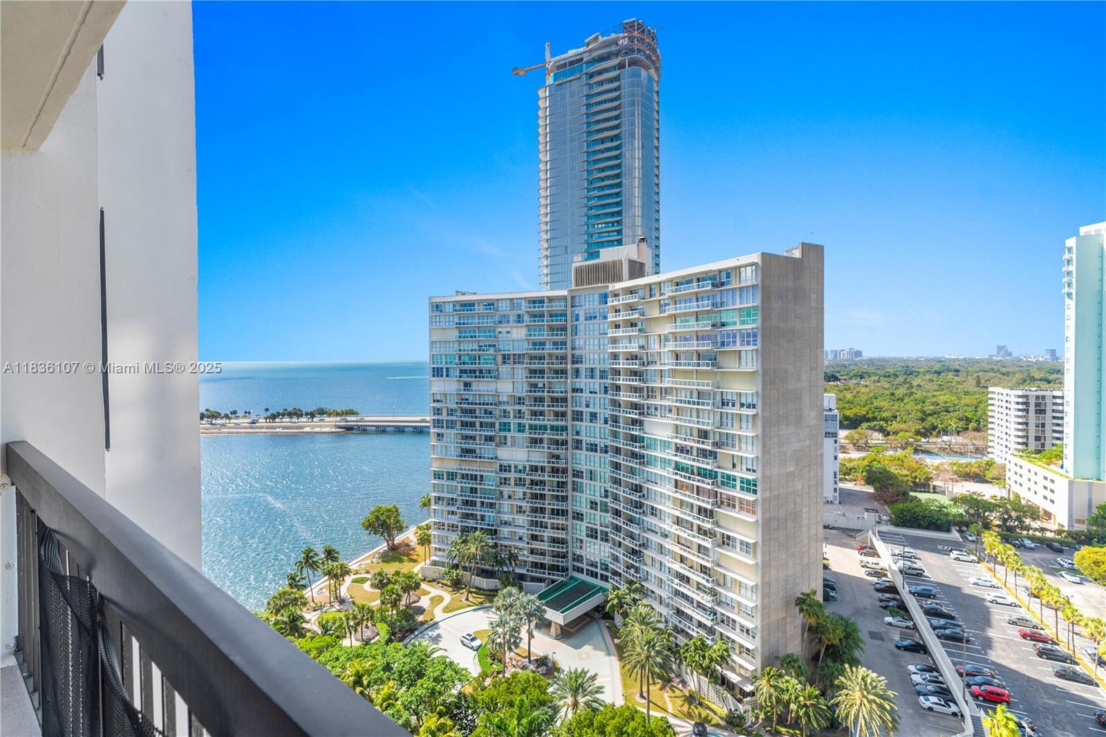 Property Photo:  2333 Brickell Ave 1908  FL 33129 