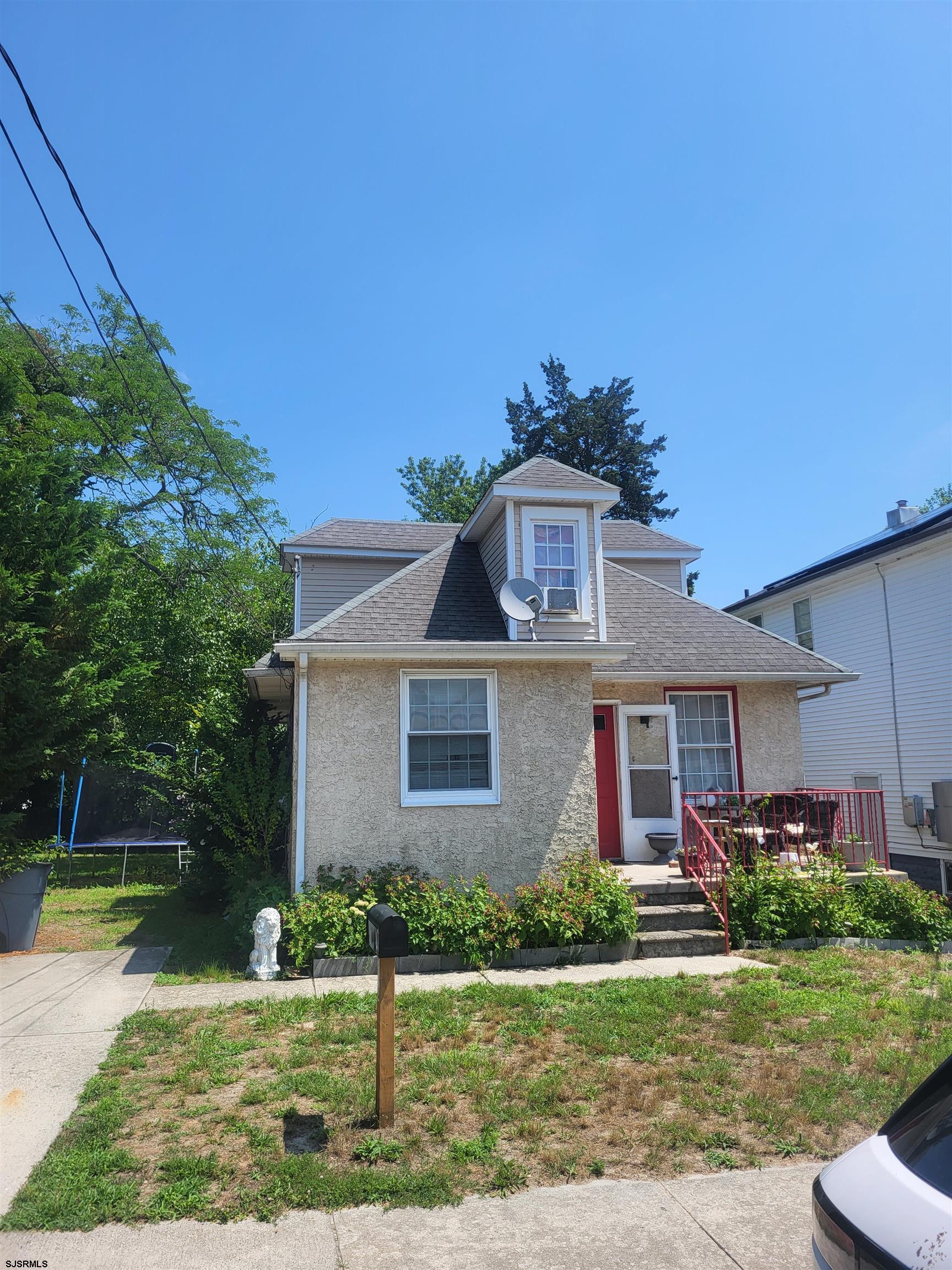Property Photo: 110 E Greenfield Ave NJ 08232-3212