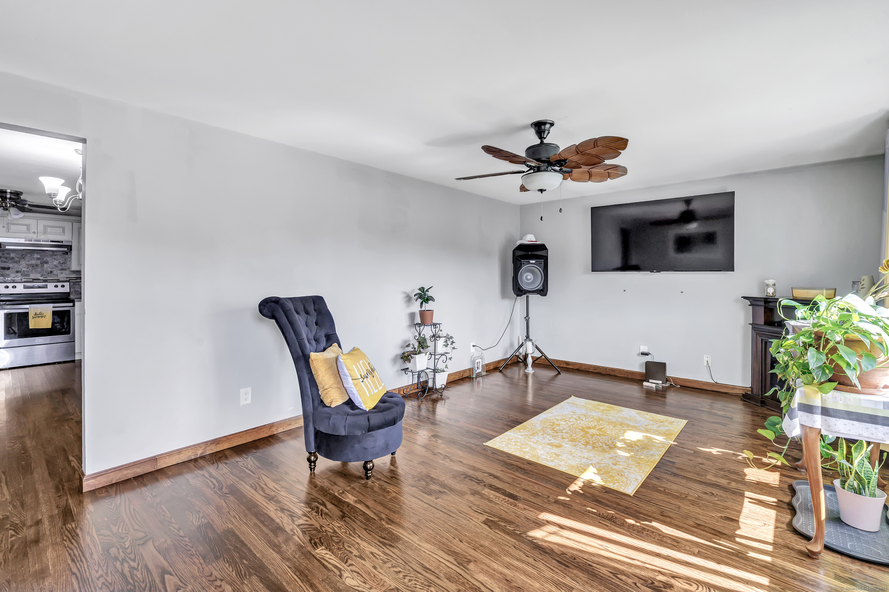 Property Photo: 474 Franklin Avenue CT 06614