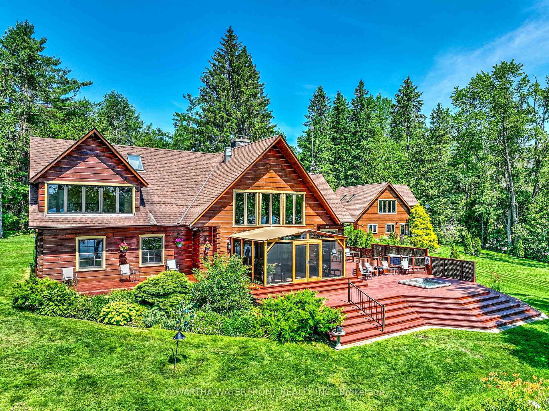 Property Photo: 24 Courtland Road ON K0M 1K0
