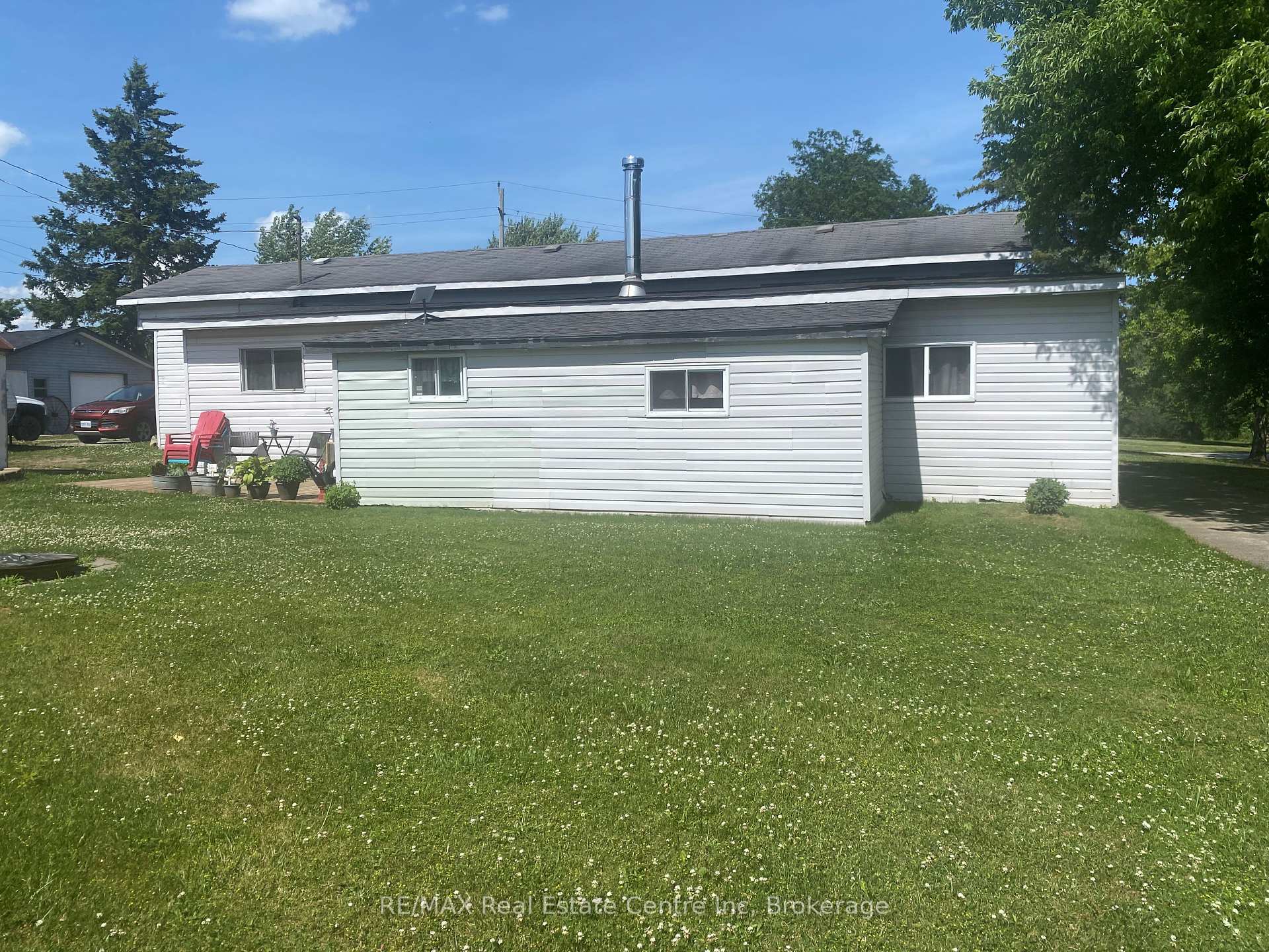 Property Photo: 9034 Guelph Junction Road ON L0P 1B0