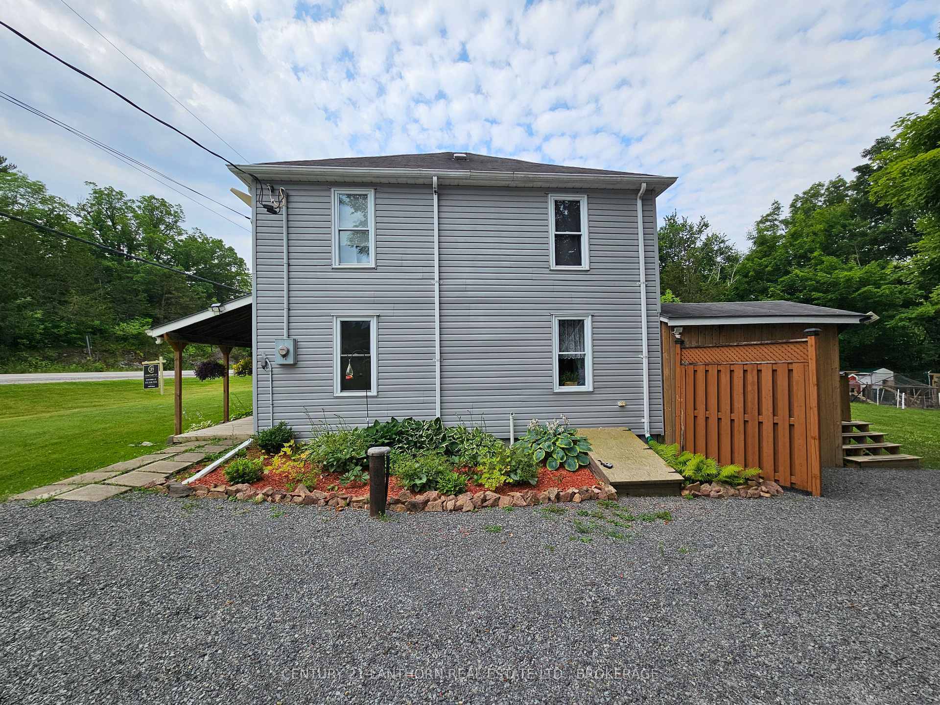 Photo de la propriété: 7993 Perth Road ON K0K 2L0