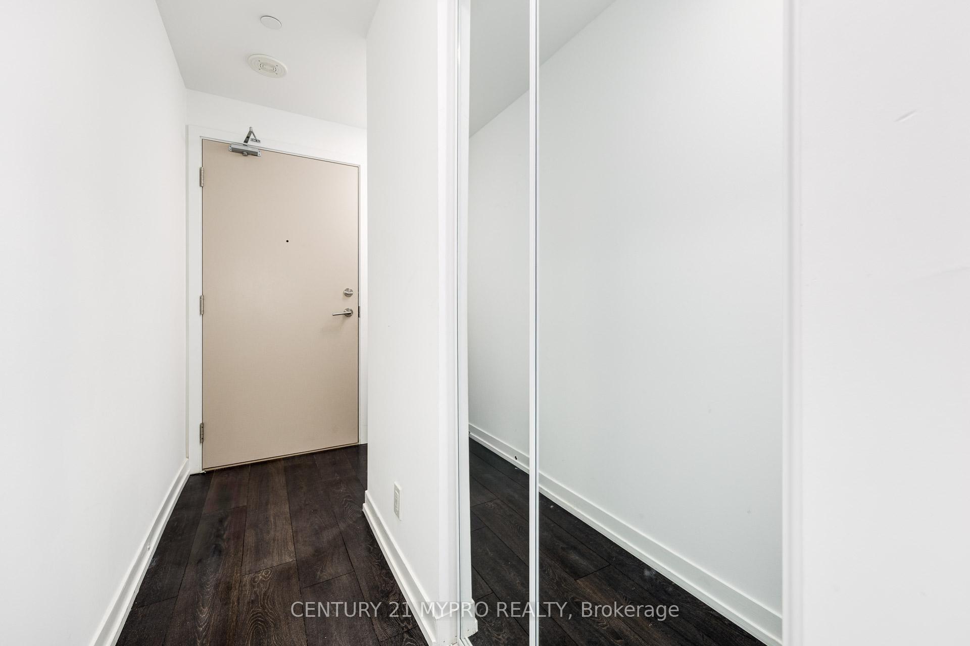 Photo de la propriété: 2020 Bathurst Street 617 ON M5P 0A6