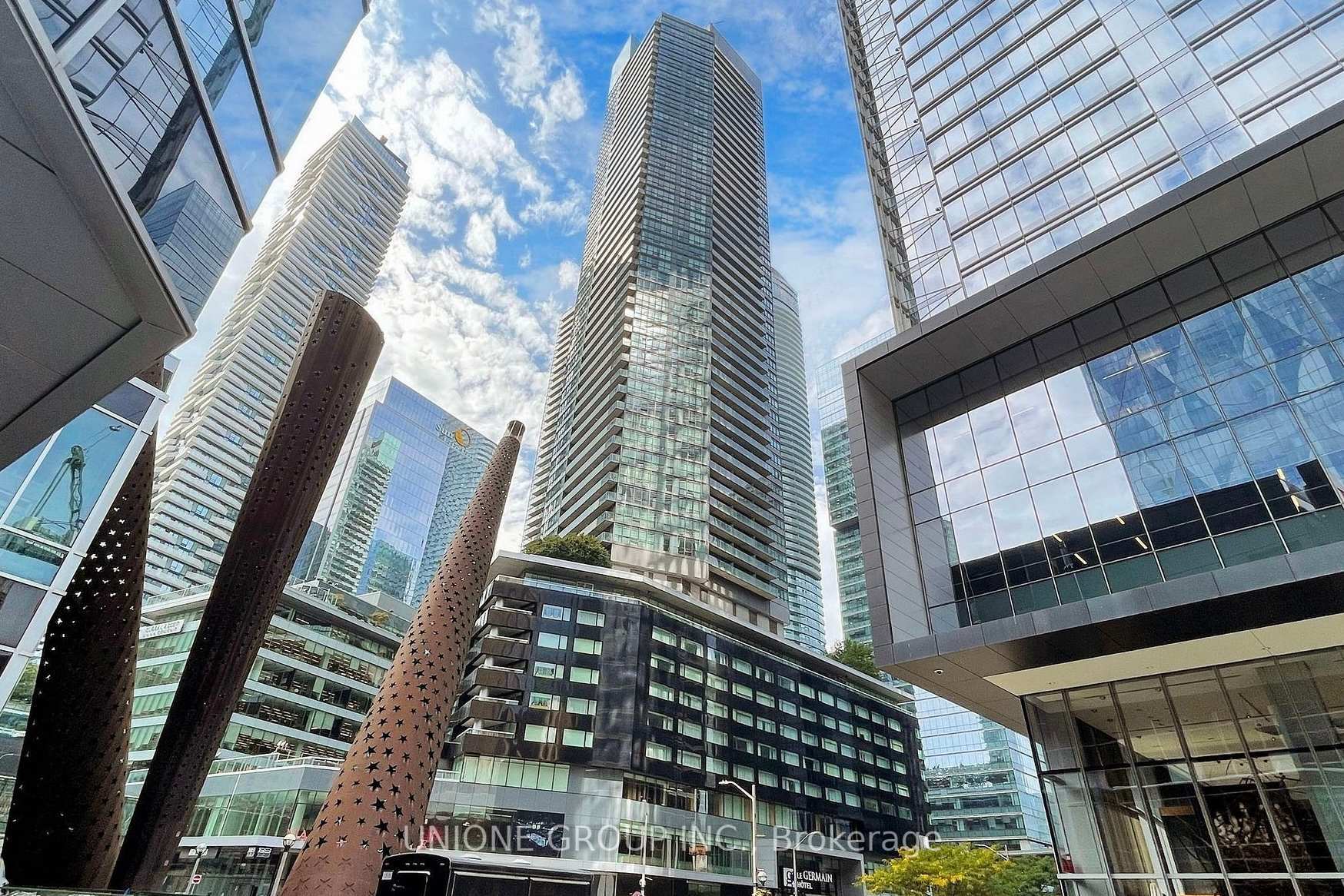 Property Photo: 65 Bremner Boulevard 2101 ON M5J 0A7