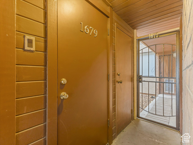 Property Photo: 1679 Captain Molly Dr UT 84060