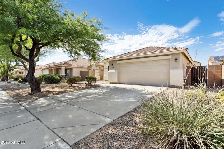 Property Photo:  17513 W Caribbean Lane  AZ 85388 