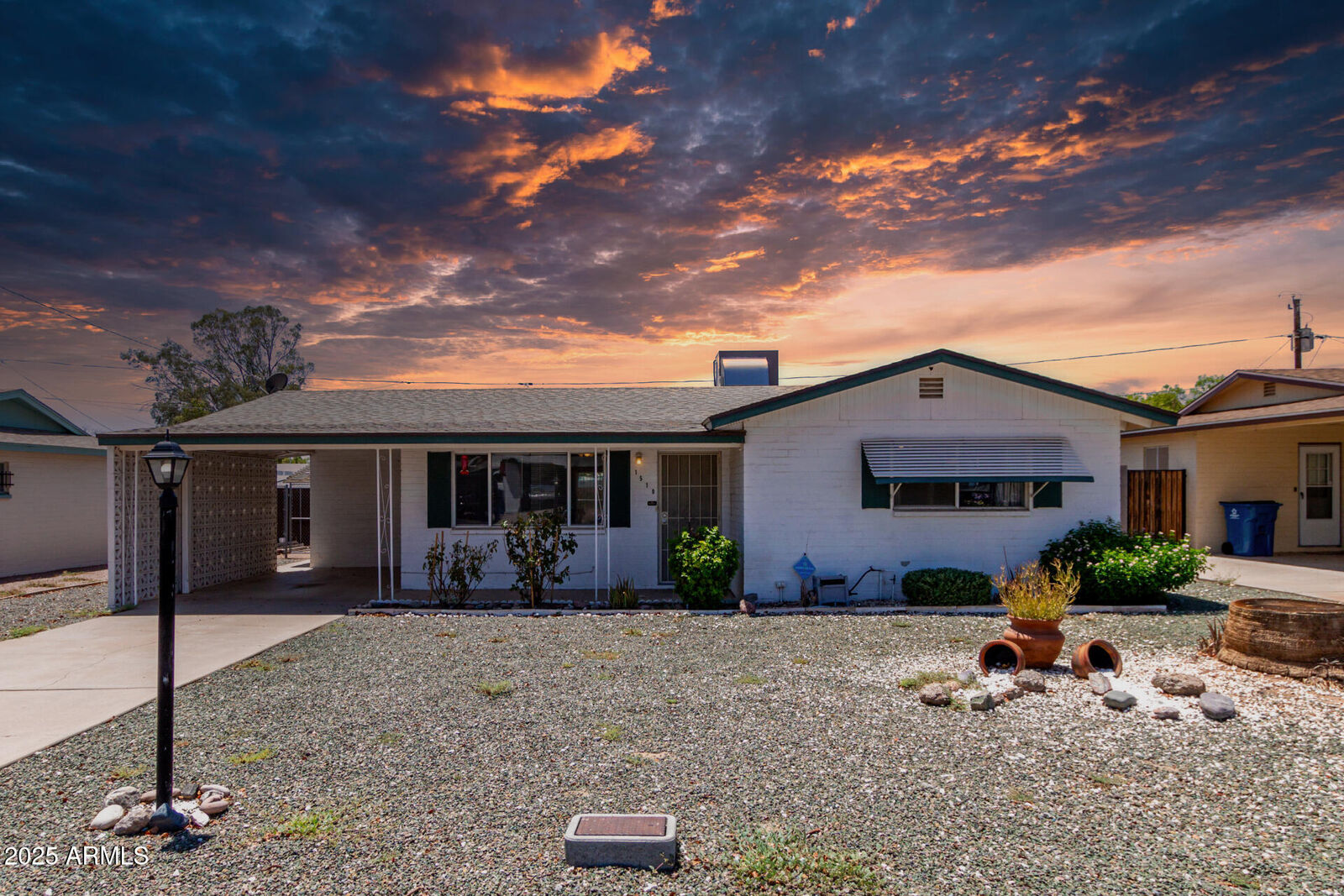 Property Photo:  1510 S Lawther Drive  AZ 85120