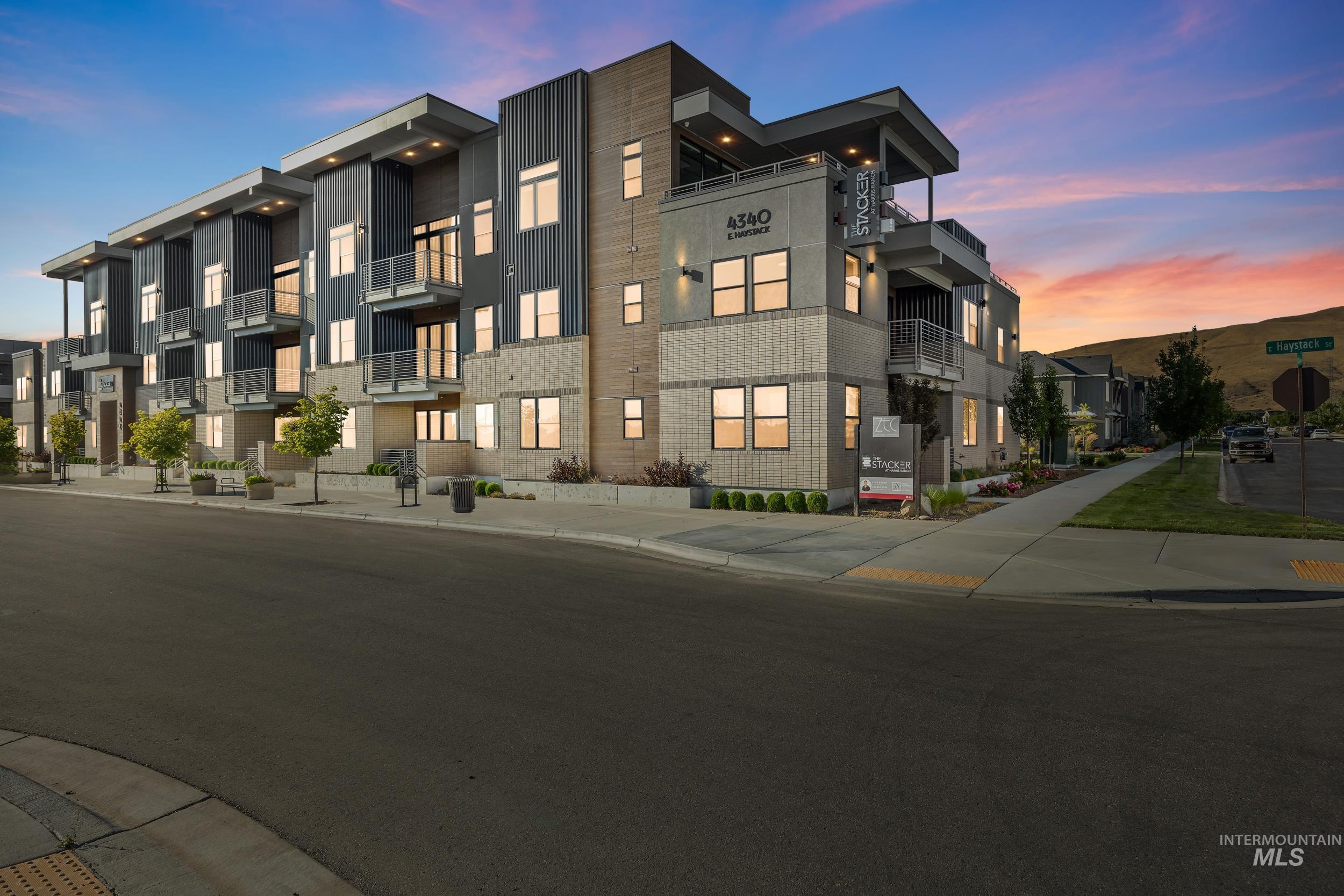 Property Photo:  4340 E Haystack St 307  ID 83716 