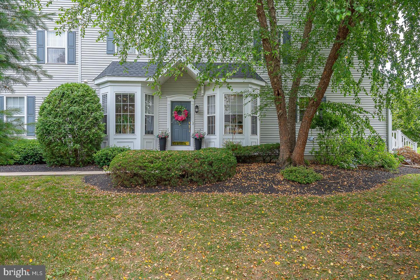 Property Photo: 143 Portsmouth Circle PA 19342