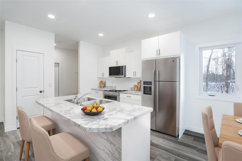 Property Photo: 318 First Avenue MB R0A 2K0