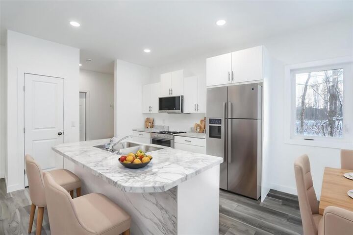 Property Photo: 318 First Avenue MB R0A 2K0