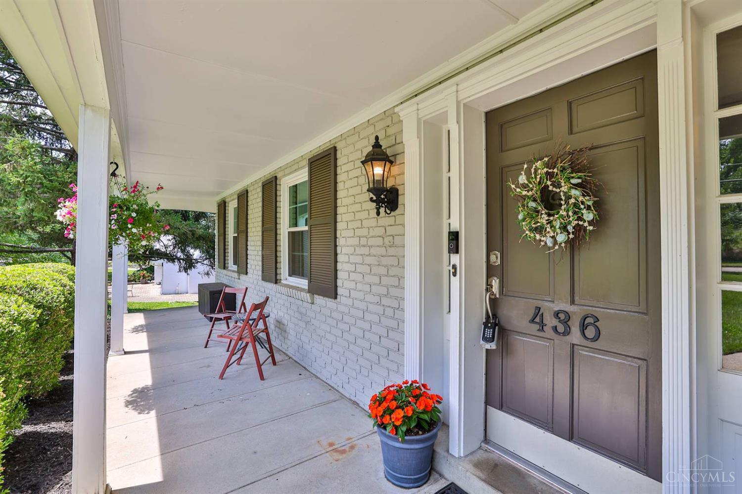 Property Photo: 436 Hillcrest Drive OH 45215