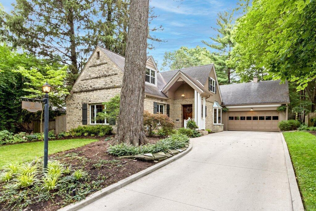 Property Photo: 116 W Royal Forest Boulevard OH 43214