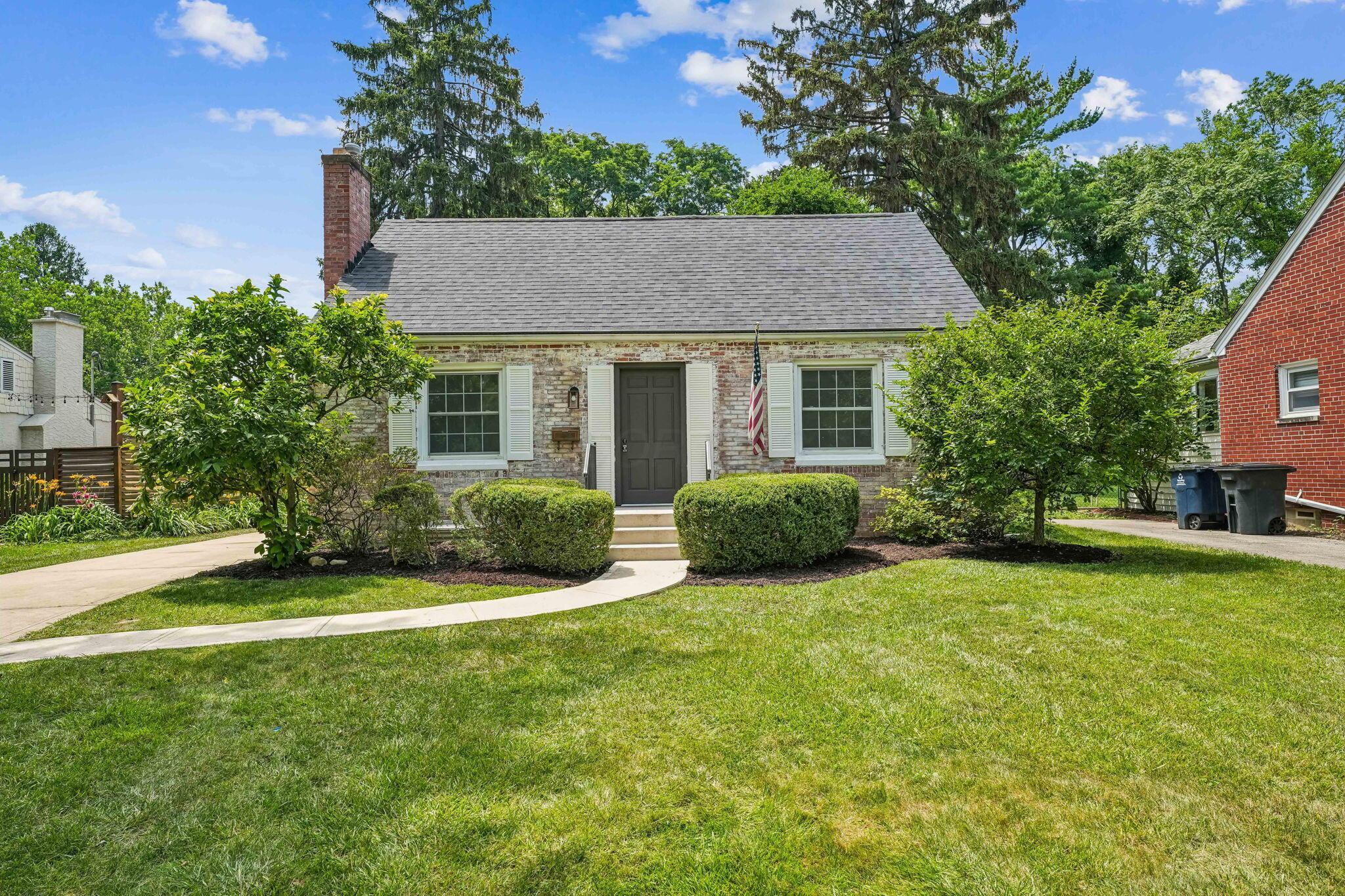 527 N Columbia Avenue  Bexley OH 43209 photo