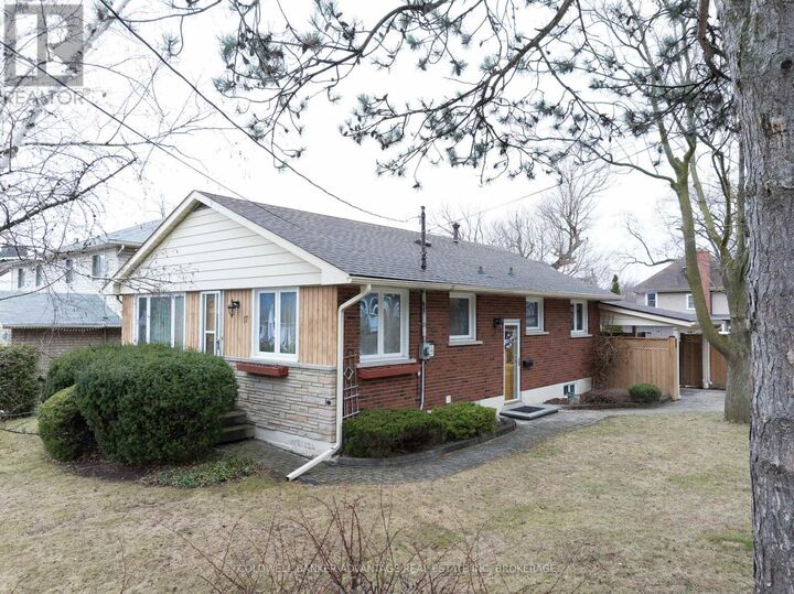 17 Wardrope Avenue  Hamilton (Stoney Creek) ON L8G 1R9 photo