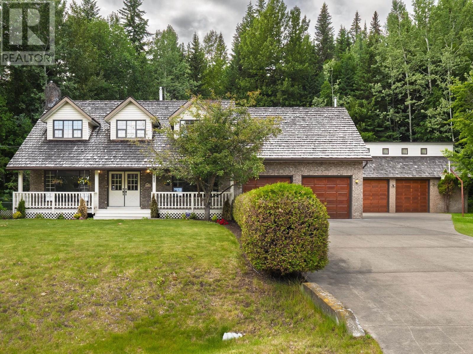 Photo de la propriété: 8420 Summer Place BC V2K 4Z8