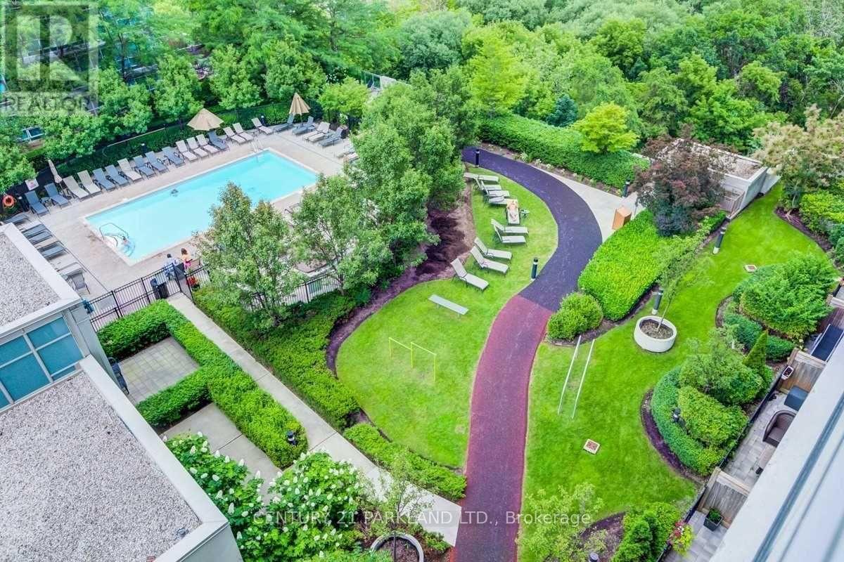 Property Photo: 165 Legion Road North 933 ON M8Y 0B3