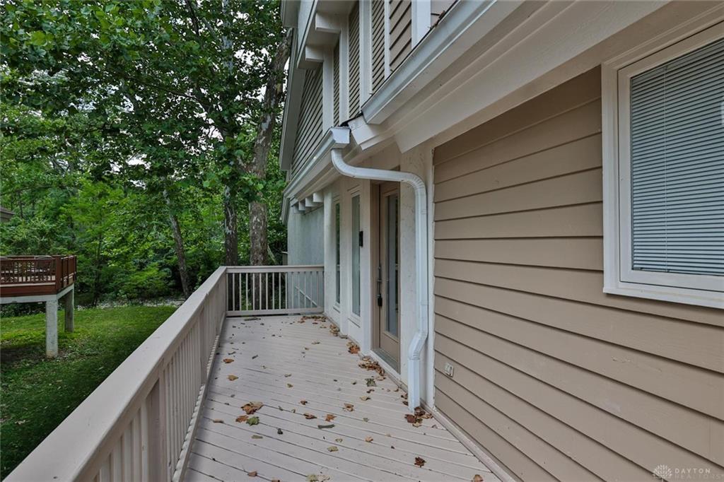 Property Photo:  1464 W Alex Bell Road  OH 45459 