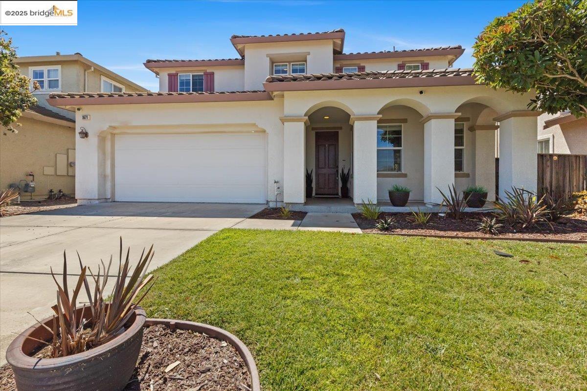 Property Photo: 1671 Sycamore Dr CA 94561