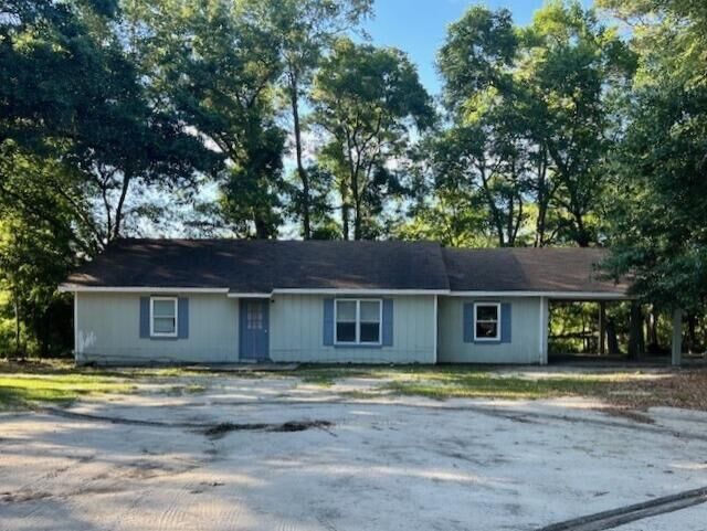 Property Photo:  121 Ramsey Branch Road  FL 32439 