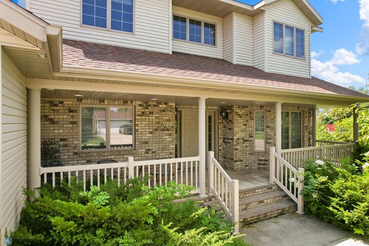 Property Photo: 507 3rd Avenue NE ND 58045