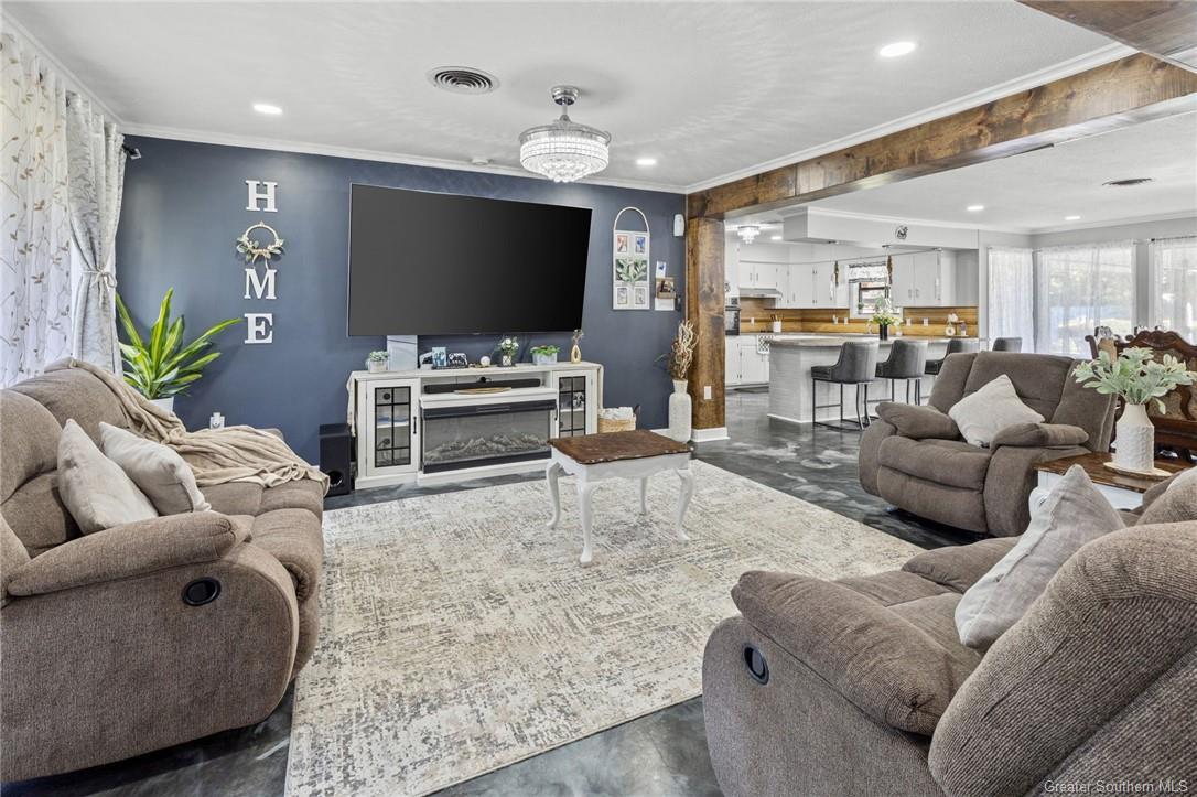 Property Photo:  242 Spring Street  LA 70605 