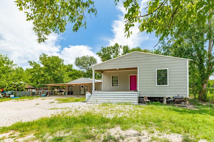 Property Photo: 2689 Cr-32 TX 77515