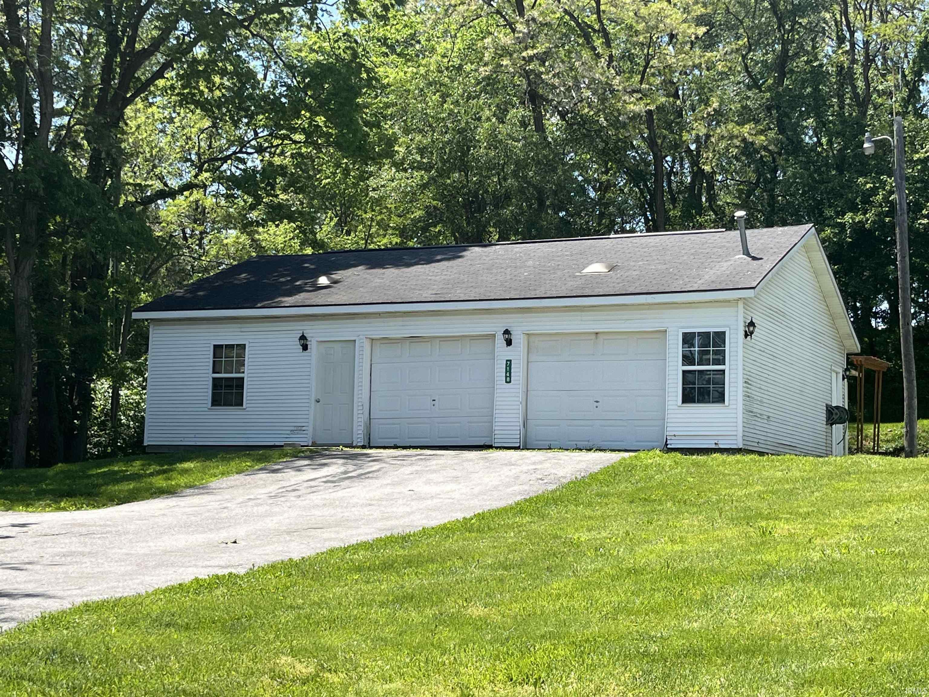 Property Photo: 7140 N US 24 Highway IN 46750