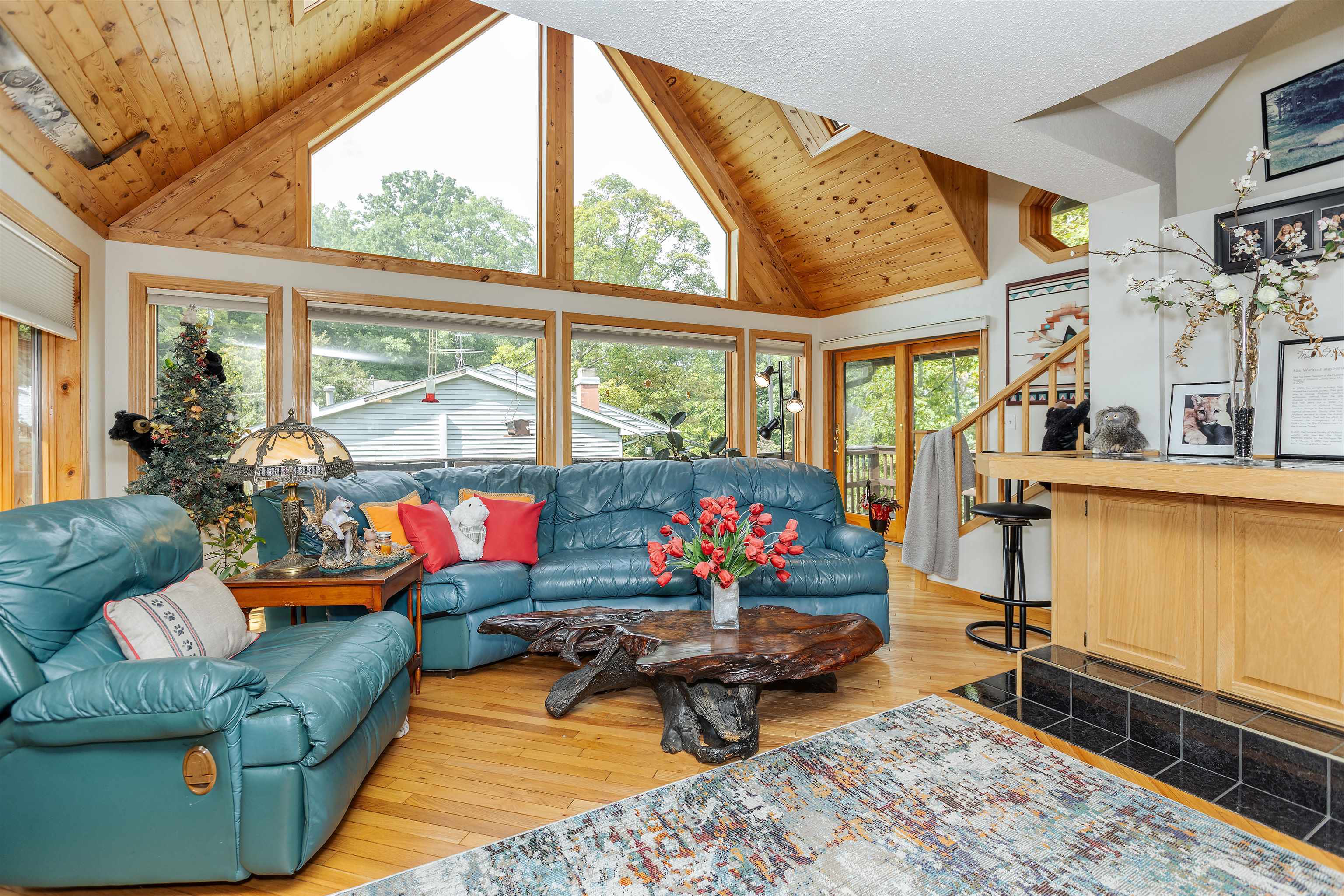 Property Photo: 5370 N Lake Sanford MI 48657