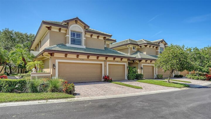 6422 Moorings Point Circle 101  Lakewood Ranch FL 34202 photo