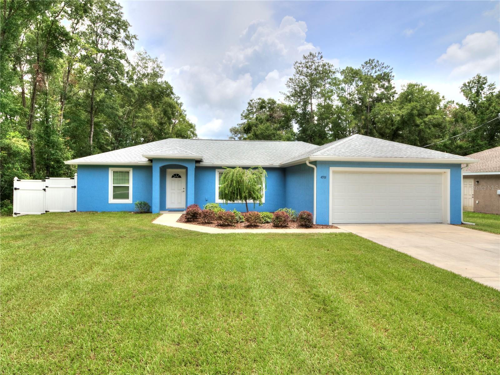 Property Photo: 4931 NW 62nd Avenue FL 34482